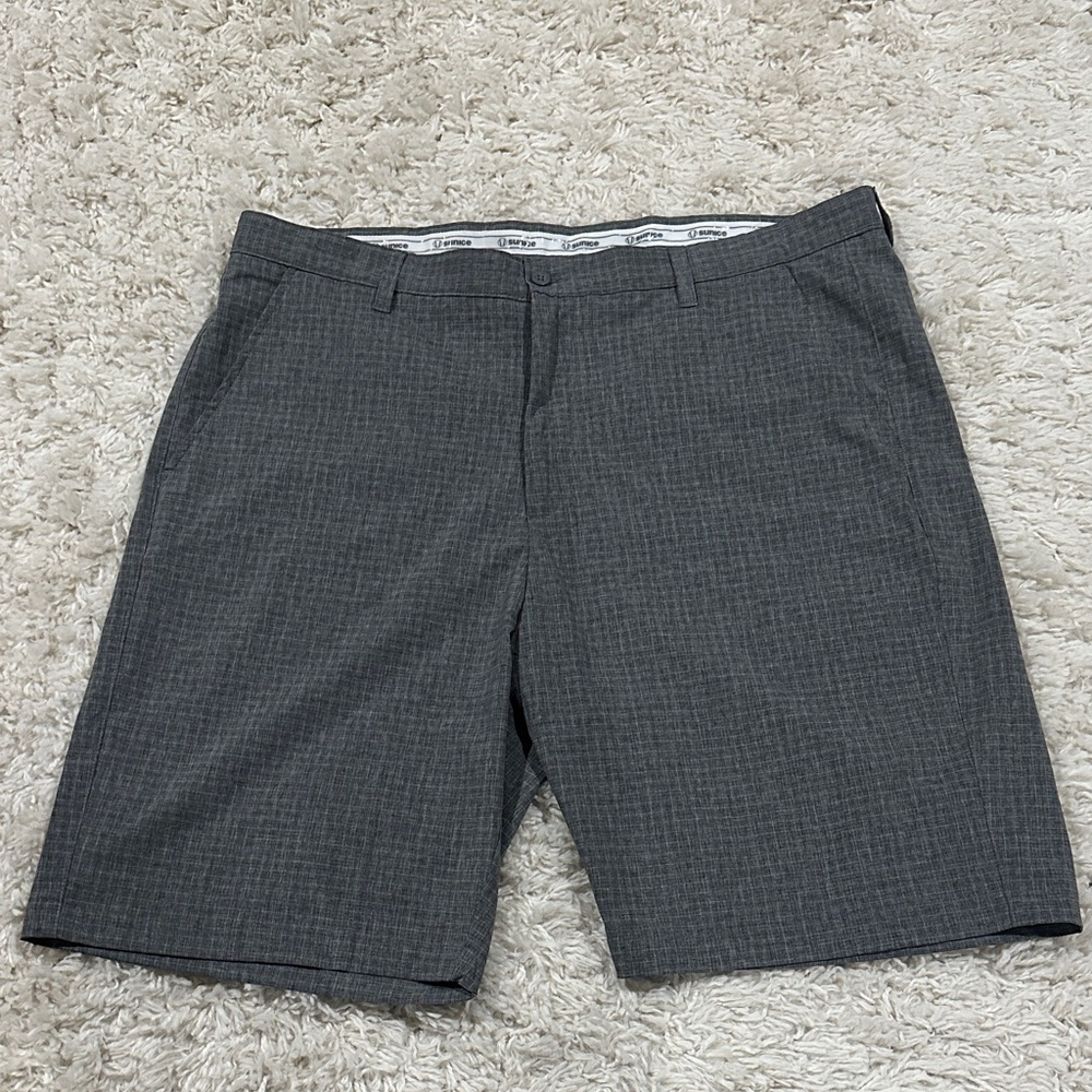 SUNICE  Men’s Gray Plaid Performance Golf Shorts Lightweight Stretch NWOT Sz 40